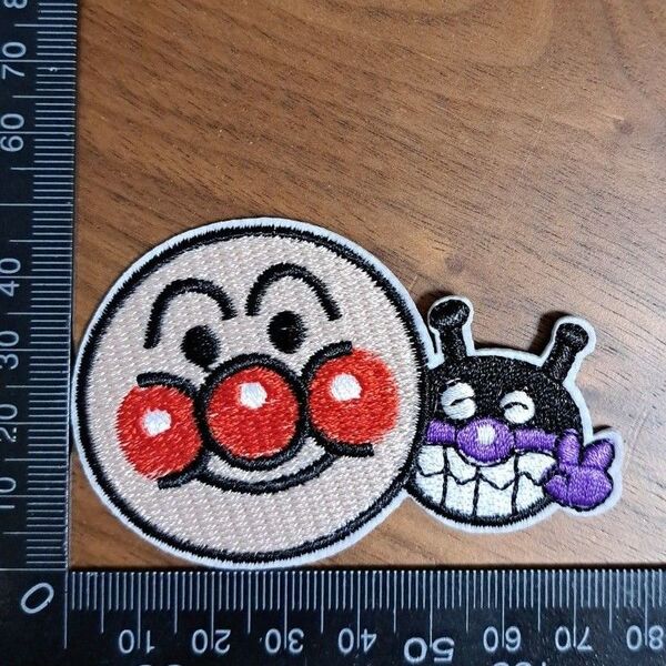 アンパンマン バイキンマン アイロン 刺繍 ワッペン ハンドメイド アップリケ