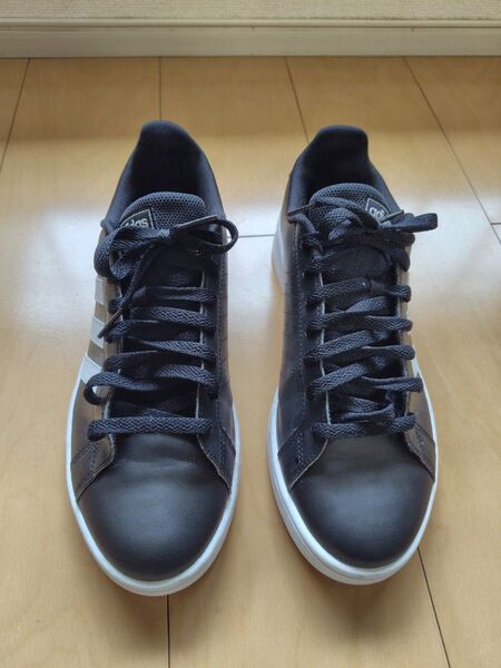 アディダス シューズ グランドコートadidas GRANDCOURT 28cm