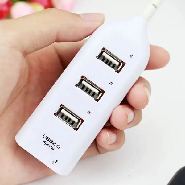 USBハブ 4ポート USB2.0 高速充電、コンパクト設計、プラスチック製