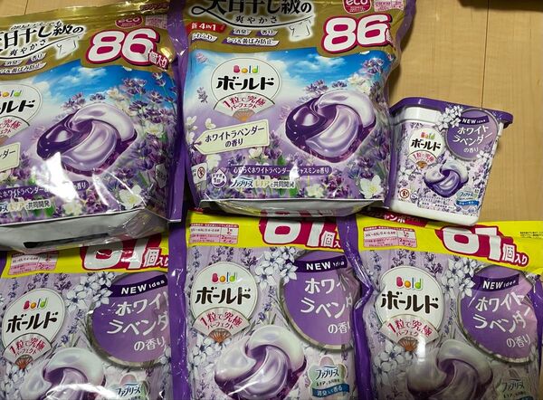 P&G ボールド ジェルボール 心安らぐホワイトラベンダー&ジャスミンの香り 本体と詰替用 テラジャンボ2つとメガジャンボ3つ