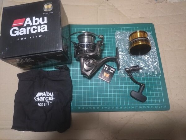 アブガルシア カーディナル3 STX 3000SH