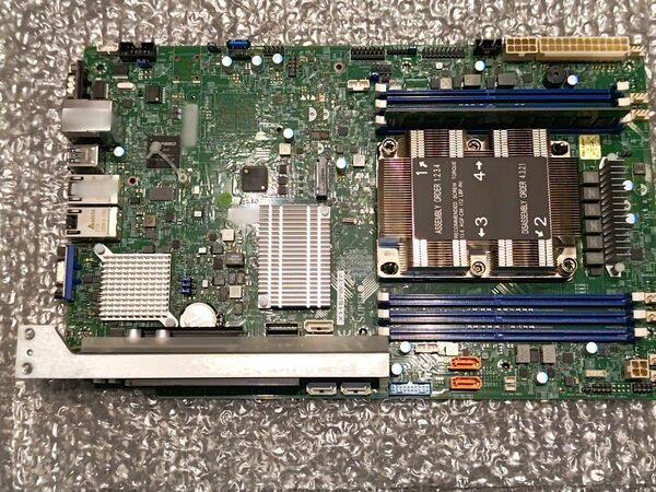 Supermicro X11SPW-TF マザーボード LGA3647 Intel Xeon Silver 4114 動作確認済み