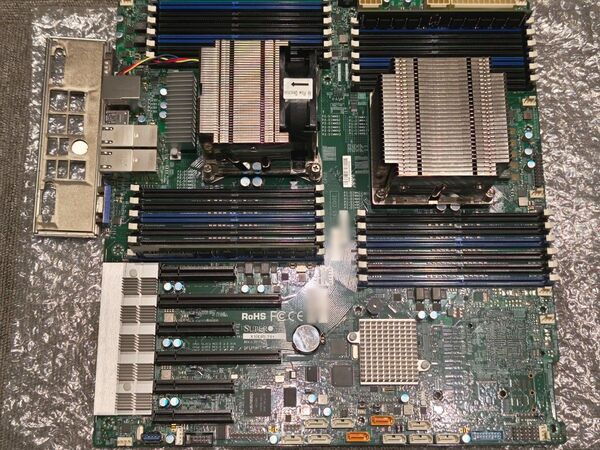 Supermicro X10DRI-T4+ マザーボード LGA2011-3 Intel Xeon E5-2637v3 x2