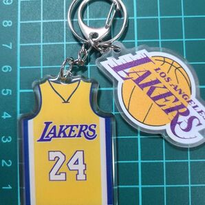 NBA レイカーズ 24番 コービー ユニフォーム アクリル キーホルダー