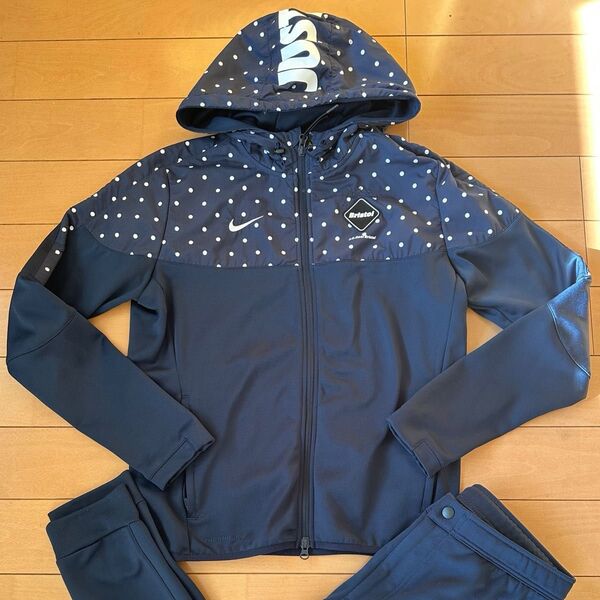 【最終出品】F.C.R B NIKE JUST DO IT ロゴ入りパーカー 紺