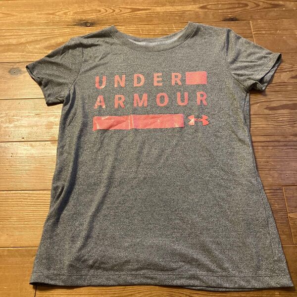 アンダーアーマー レディースTシャツ グレーM
