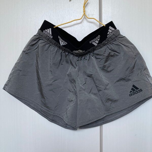 adidas ショートパンツ グレー 130 キッズ