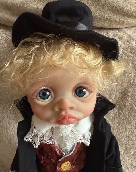 ★新品★リボーンドール お茶目な妖精エルフベビ一ちゃんタキシード 40cm