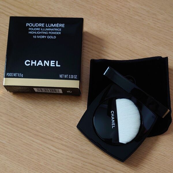 新品未使用 CHANELシャネル プードゥルルミエール10アイヴォリーゴールド フェイスパウダー