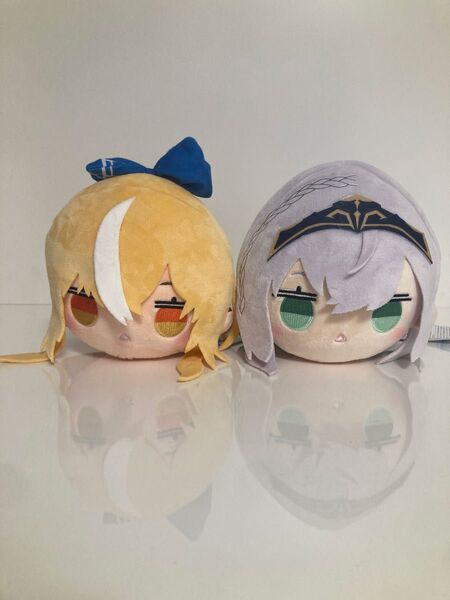 ホロライブ 寝そべりぬいぐるみ 不知火フレア 白銀ノエル