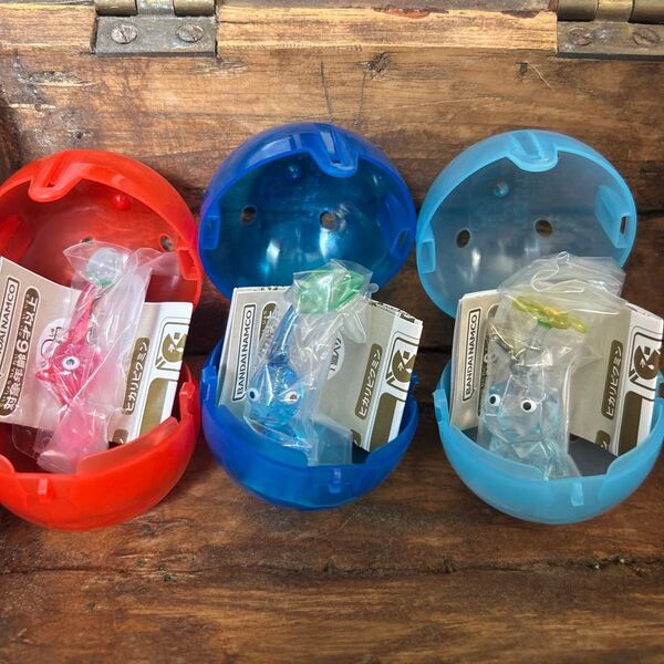 青ピクミン 赤ピクミン 氷ピクミン めじるしガチャ キーホルダー 3体セット