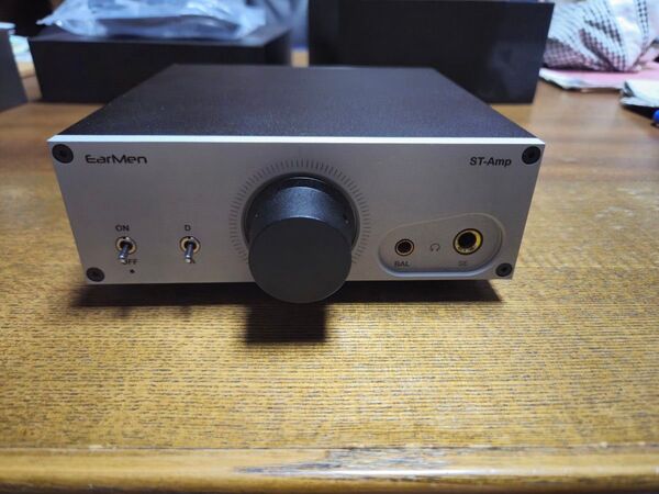 新品同様 earmen st-amp ヘッドフォンアンプ プリアンプ DAC
