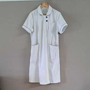 モンブラン ナース ワンピース LL