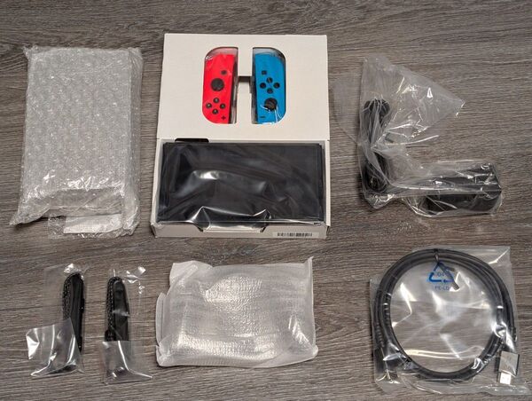 美品 有機EL Nintendo Switch ニンテンドースイッチ 冷却ファン付き 任天堂