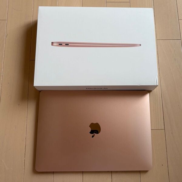 Apple MacBook Air 13インチ retina 2020 ゴールド