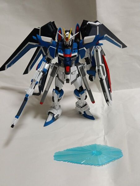 組立品ガンプラ HG 1/144 ライジングフリーダムガンダム ガンダムSEED