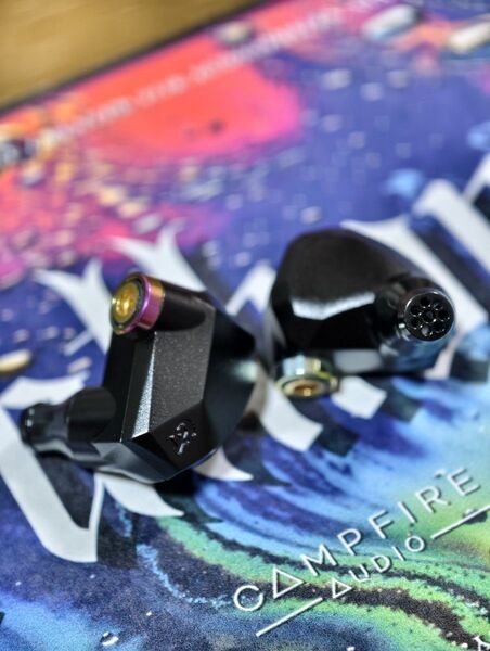 Campfire Audio Fathom イヤホン