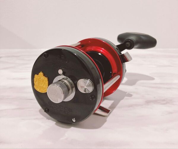 アブガルシア アンバサダー 6500cs ロケット ブラックレッド ハイスピード Abu Garcia アブ リール