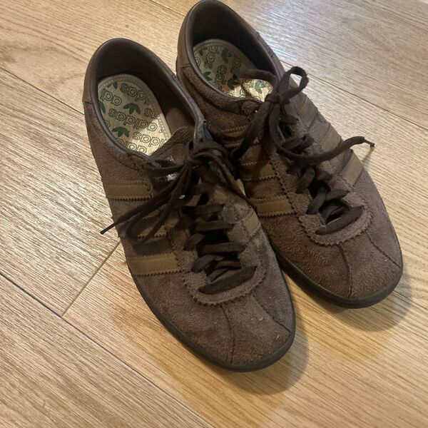 adidas TOBACCO ブラウン 25.5cm