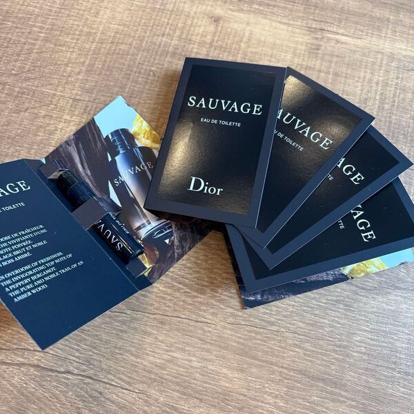 【5個セット】Dior クリスチャンディオール 香水 サンプル ソヴァージュ オードゥ トワレ 1ml Sauvage 巾着袋付き