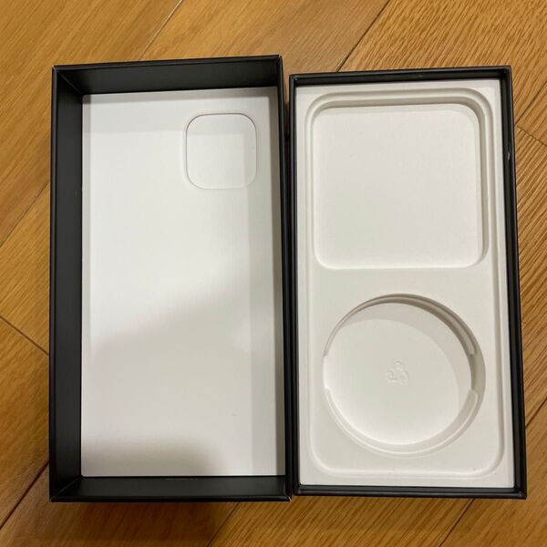 iPhone12pro 空箱付属品なし