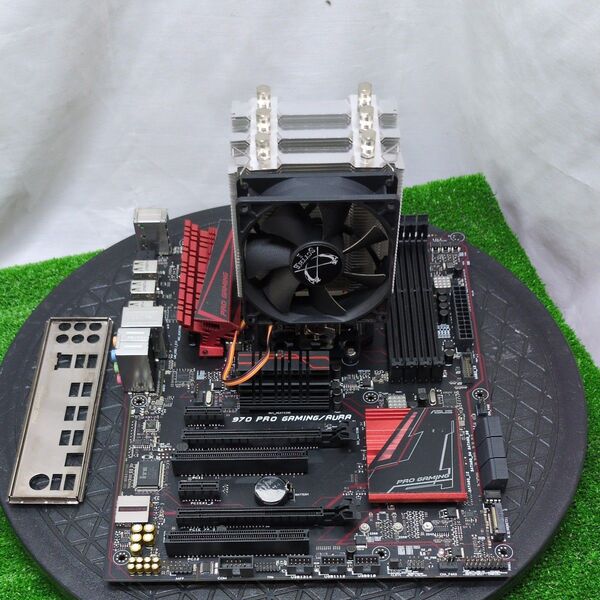 マザーボード ASUS 970 PRO GAMiNG/AURA(P095)