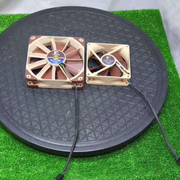 ケースファン noctua NF-B9 NF-F12(P101)