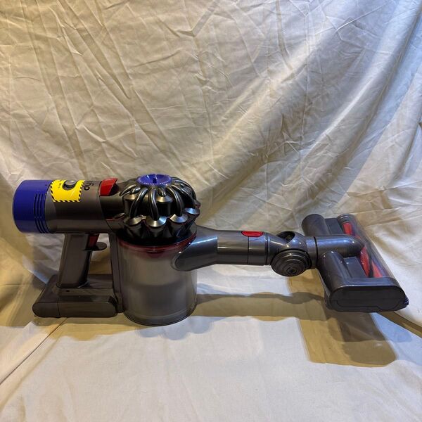 dyson コードレスクリーナー