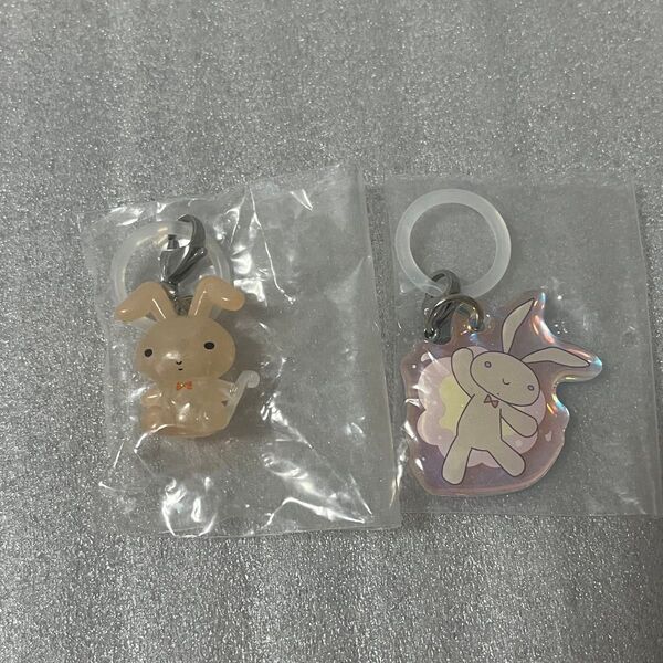 クレヨンしんちゃん ぷっくりアクリルめじるしアクセサリー ネネちゃんのうさぎ ガチャ カプセルトイ キーホルダー