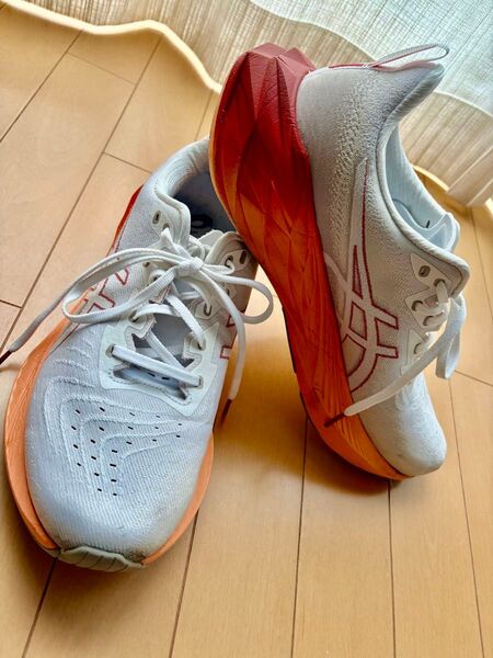 超美品!アシックス オヴァブラスト4 28.5㎝