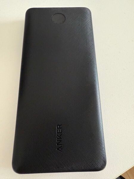 モバイルバッテリー Anker PowerCore Essential 20000