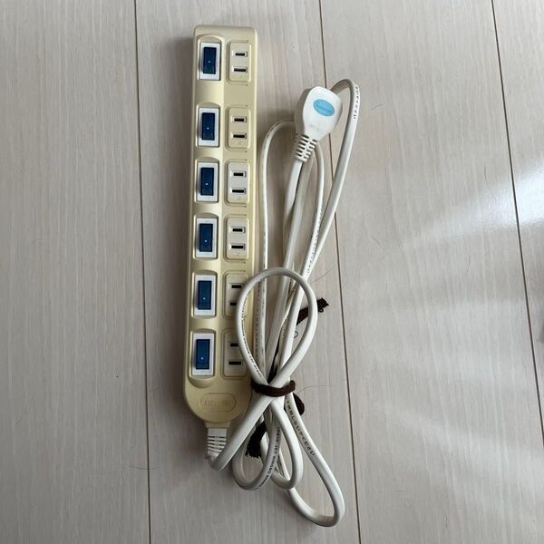 電源タップ 延長コード