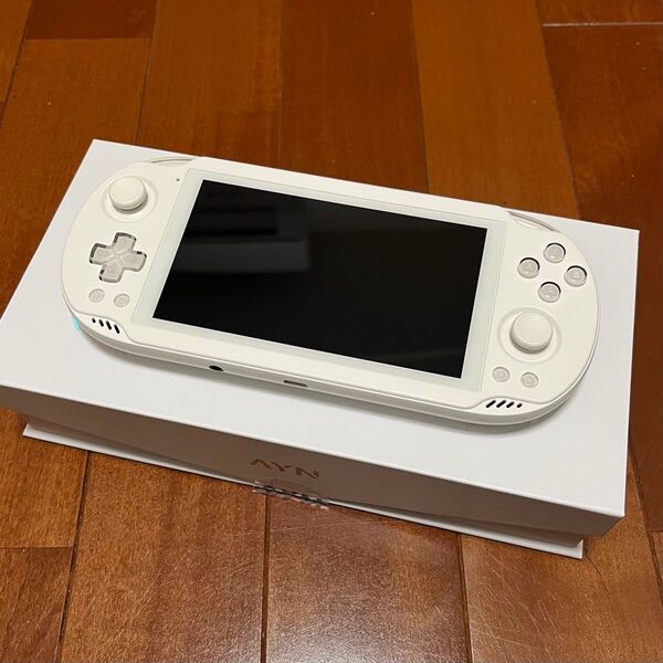 AYN Odin2 Mini PRO ホワイト ケース・フィルム付き
