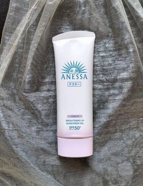 アネッサ ブライトニングUV ジェルN <2024> SPF50+ PA++++ 90g【新品・箱無し・テスター印字あり】