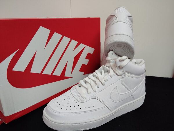 新品25.5cmナイキNIKEメンズスニーカーコートビジョンミッドホワイト白エアフォース1AF1ハイカット好きに