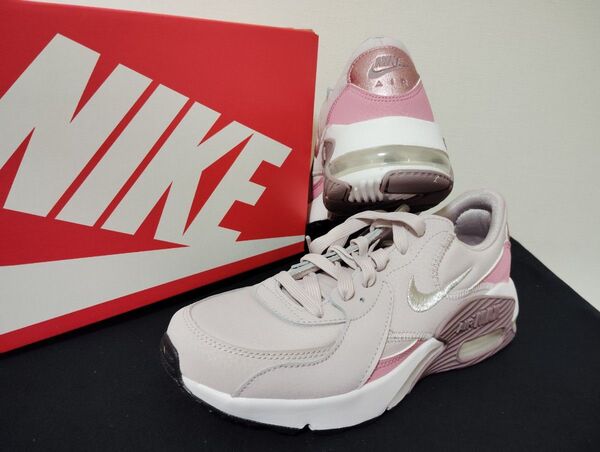 新品23.5cmナイキNIKEレディーススニーカーAIRMAXEXCEE エアマックスエクシーライラックローズピンク