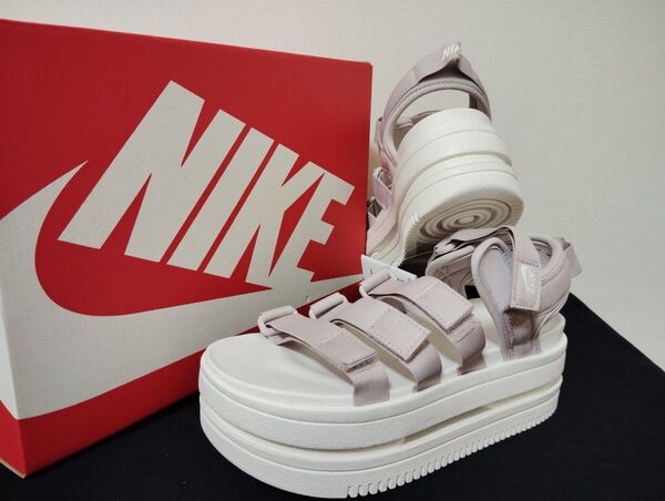 新品未使用品ナイキNIKEスポーツサンダル24cmストラップサンダルレディースウィメンズアイコン クラシックラベンダー厚底
