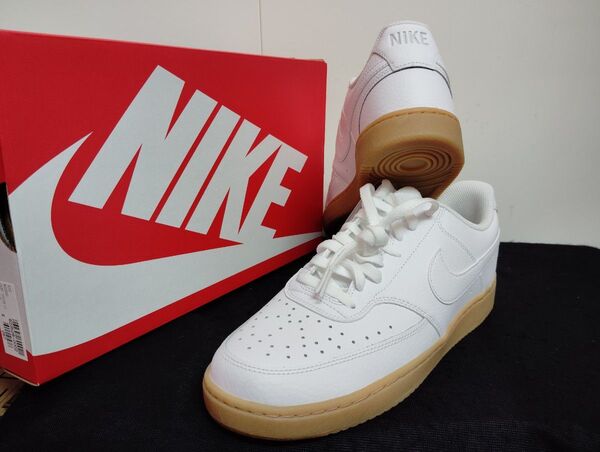 新品29cmNIKEナイキコートビジョンメンズホワイトキャメル白AF1エアフォース1 好きに