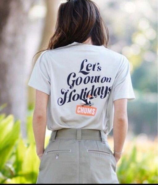 新品チャムスCHUMS Let's Go out on Holidays! Work Out レディース半袖TシャツグレーMサイズ