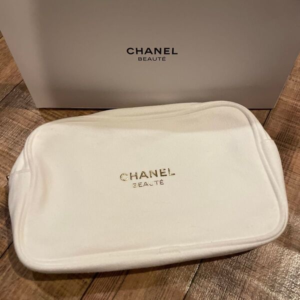 CHANEL シャネル ノベルティポーチ 化粧ポーチ 小物入れ
