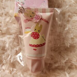 【新品未使用】サンリオキャラクターズ ホイップハンドクリーム〈マロンクリーム〉 ローズの香り