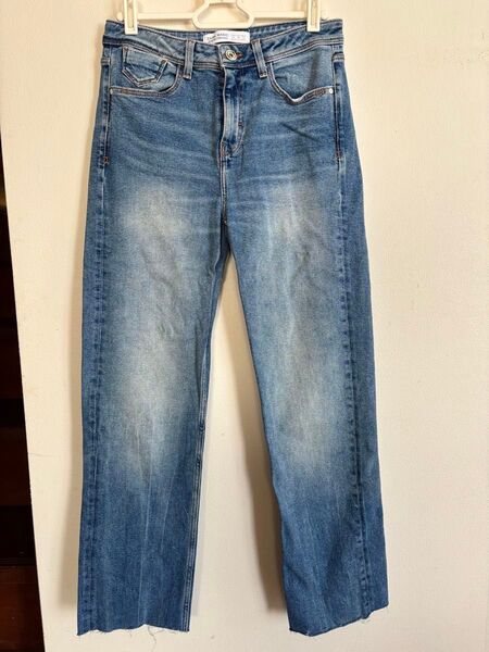 ZARA デニムパンツ ジーンズ EUR34