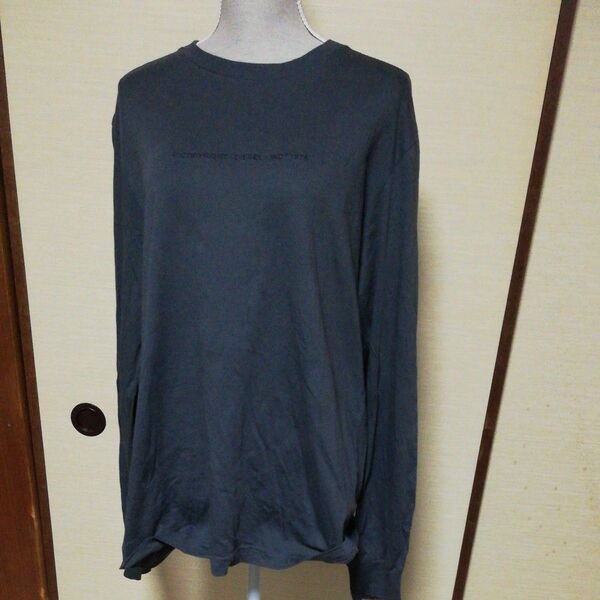 DIESEL 長袖Tシャツ