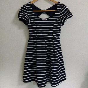 夏 ワンピース 肌見せ M 半袖