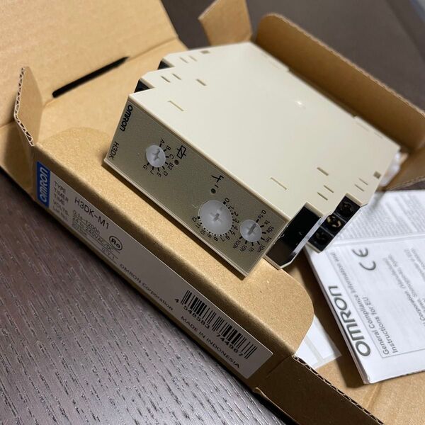 オムロン OMRON H3DK-M1 ソリッドステートタイマー