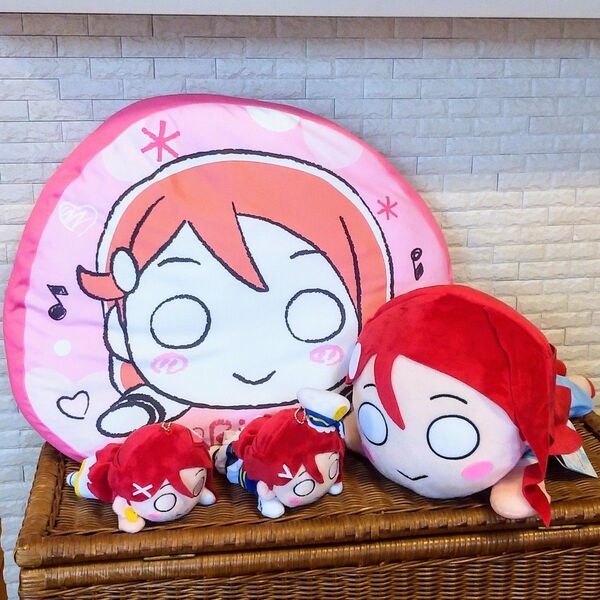ラブライブサンシャイン 寝そべりぬいぐるみ 桜内梨子 クッション