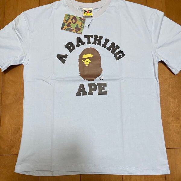APE 半袖Tシャツ ライトブルー 男女兼用 Lサイズ 早い者勝ち