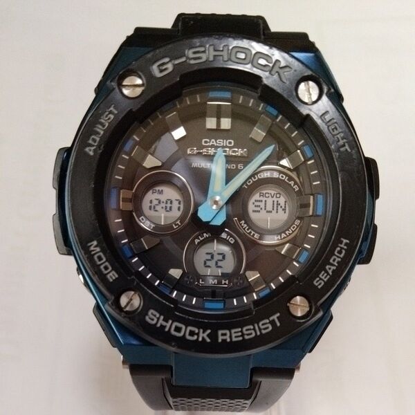 CASIO G-SHOCK GST-W300G 電波ソーラー タフソーラー