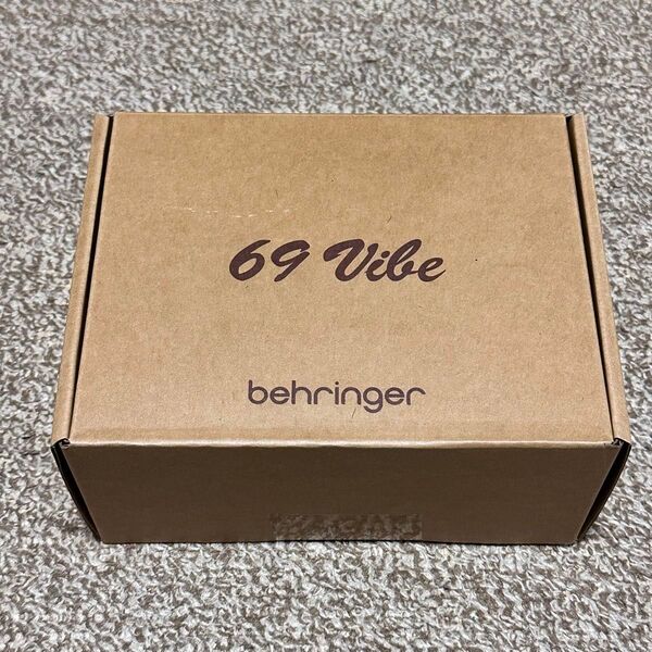 未開封品!BEHRINGER 69 VIBE ユニヴァイブ ギターエフェクター