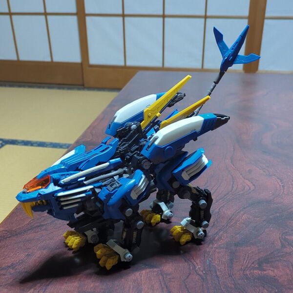 コトブキヤZOIDS ゾイドHMM ブレードライガーAB(バン・フライハイト機)
